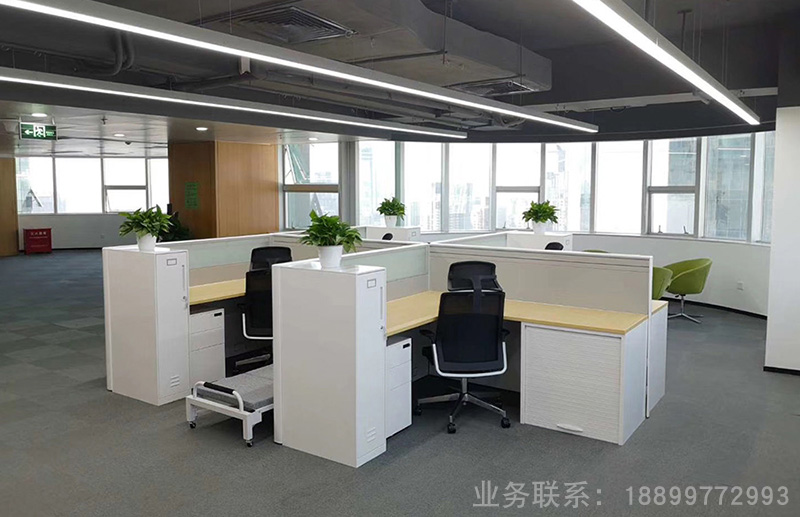 带床屏风卡位